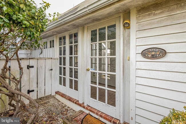 Photo - 607 Rosedale Rd