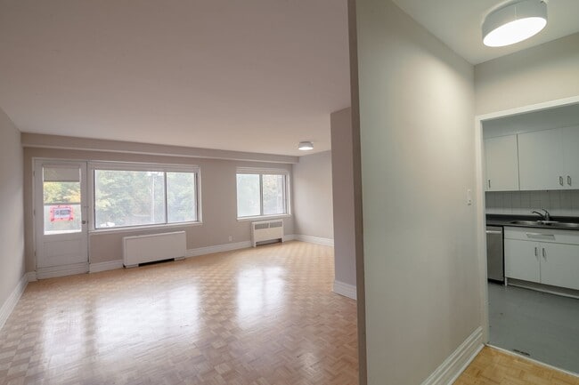 Photo - 4555 Av. Bonavista Unit 309