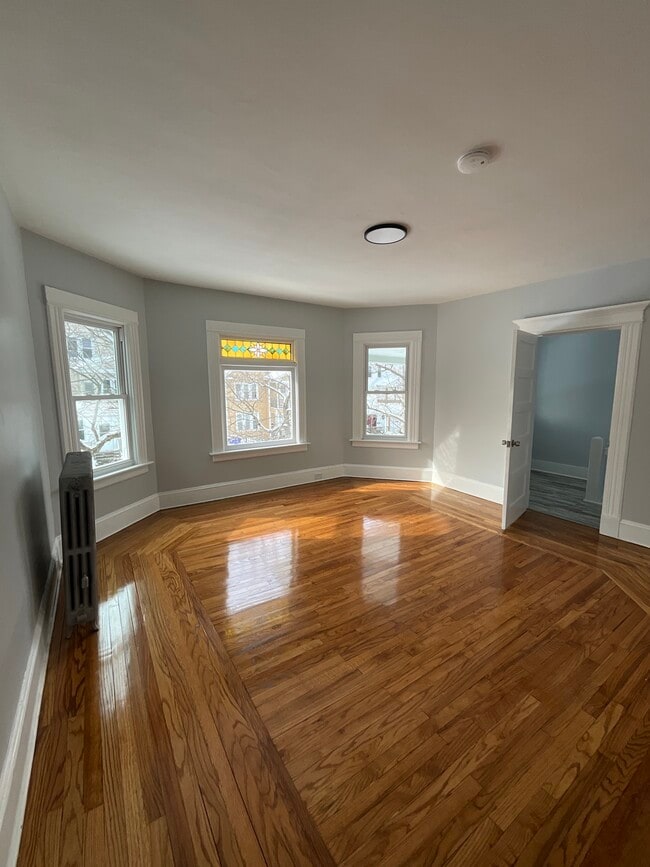 Photo - 25 Malden St Unit 25