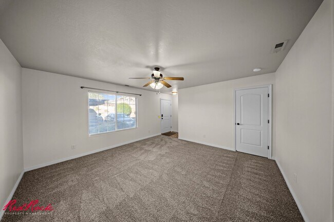 Photo - Adorable 3 Bedroom End Unit Townhome! Unit 15