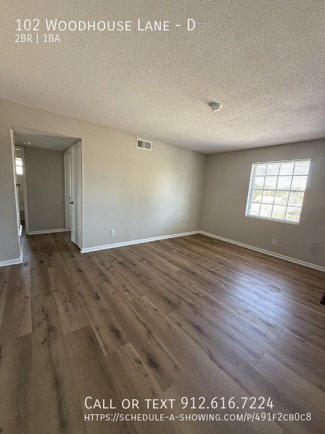 Photo - 102 Woodhouse Ln Unit D