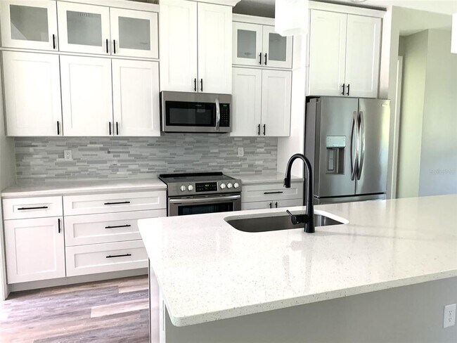 Photo - 7410 Ellis Ln