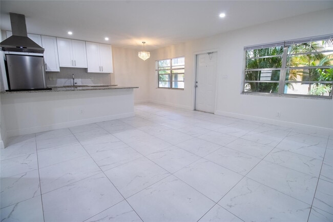 Photo - 1423 SW 2nd St Unidad 3