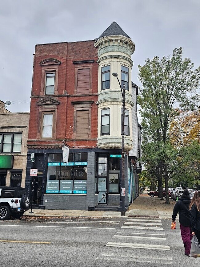 Photo - 2325 W North Ave Apartment Unit 3R