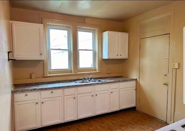 Photo - 316 S 15th St