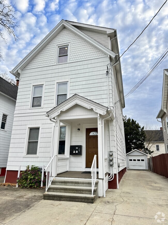 Building Photo - 69 Church St Unit 3 Rental