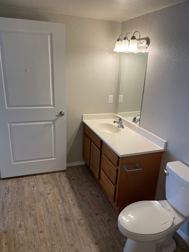 Laguna Loft Apartments Cisco, TX