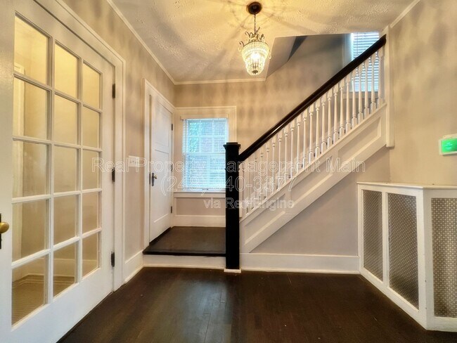 Photo - 1525 Edison St