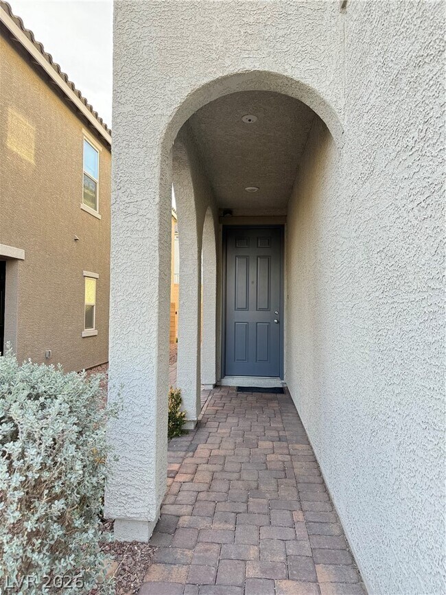 Photo - 5573 Anshan St