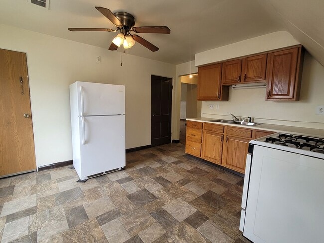 Photo - 310 Jefferson Ave Unit 3