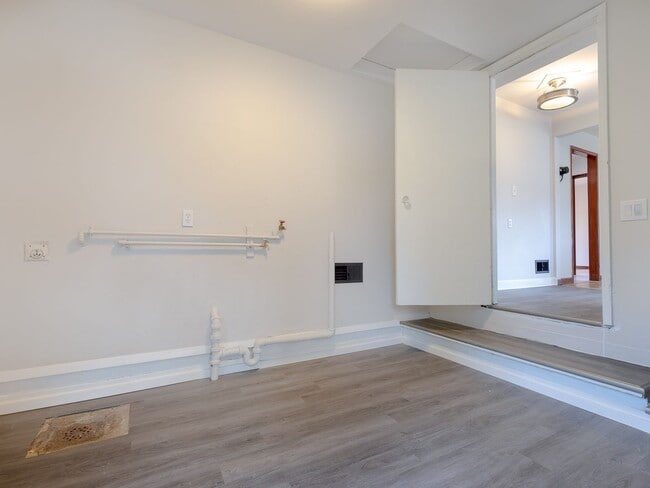 Photo - 6221 SE Knight St Unidad 1