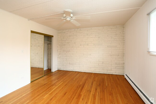 Photo - Prairie Path Apartments