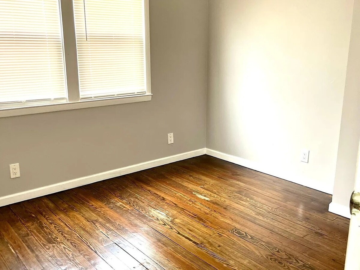 Photo - 14 N Spring St Unit Floor 3