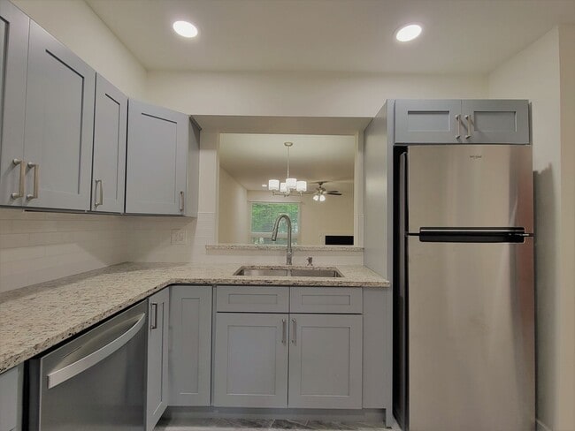 Photo - Remodeled 3 Bedroom 2 Bath Condo in Bon Air