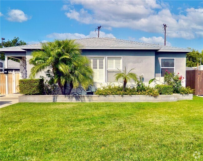 Building Photo - 13132 Stanrich Pl Rental