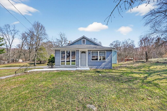 Building Photo - 29 Ridge Rd