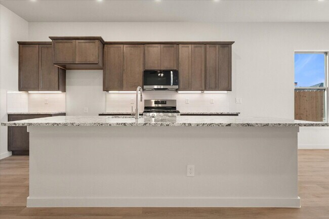 Beautiful New Build Home in Cypress Ranch!