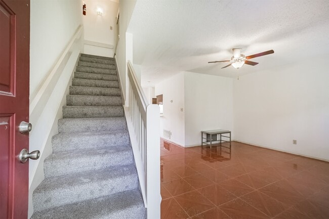 Photo - 12500 Brookglade Cir