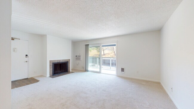 Photo - 475 Ignacio Blvd Unit 358