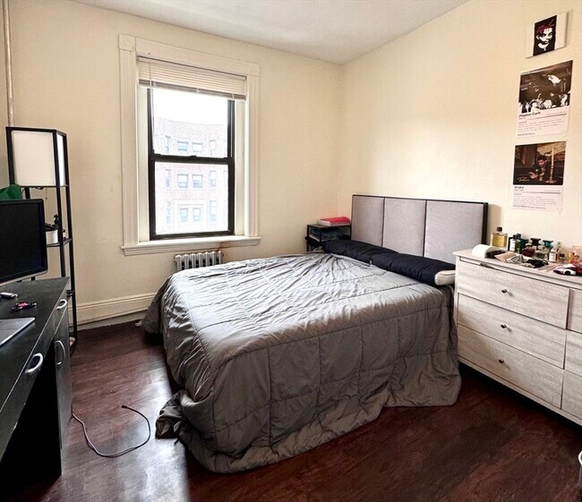 Photo - 868 Huntington Ave Unit 2