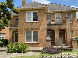 Photo - 247 E Lullwood Ave Unit FRONT