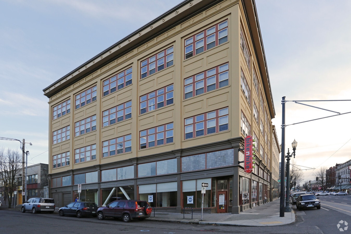 Photo - Grand Oak Apartments