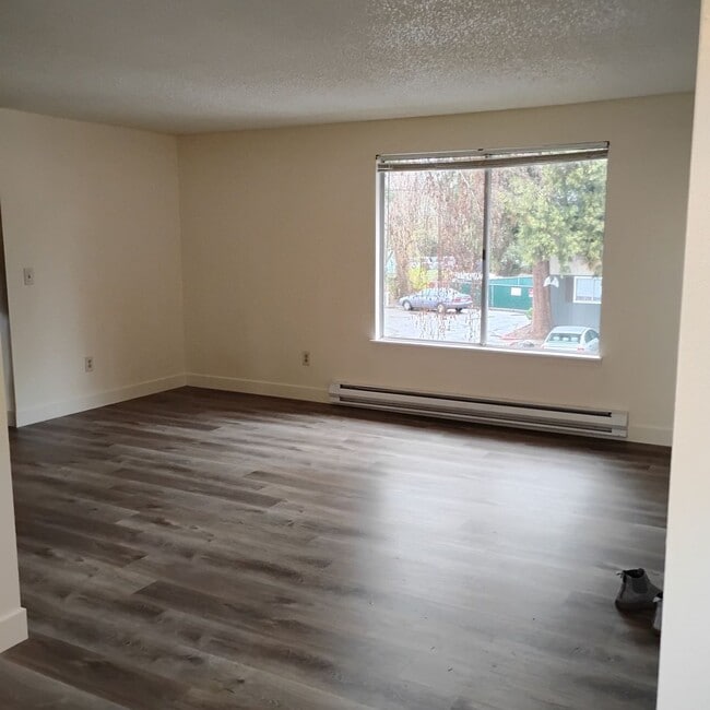 Photo - #257 ROSE PARK APTS