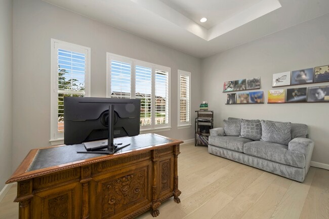 Photo - 6104 Summerfields Pky