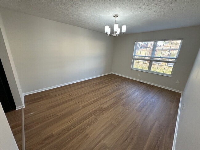 Photo - 1015 Venetian Terrace