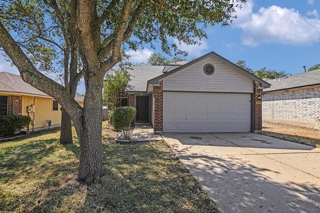 Building Photo - 17253 Tobermory Dr