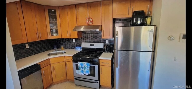 Photo - 64-73-73 Austin St Unit 4C