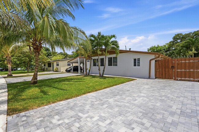 Photo - 4380 NW 59th Ct