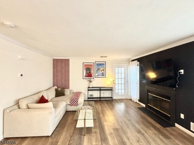 Photo - 702 Pinehurst Ct Unit 7