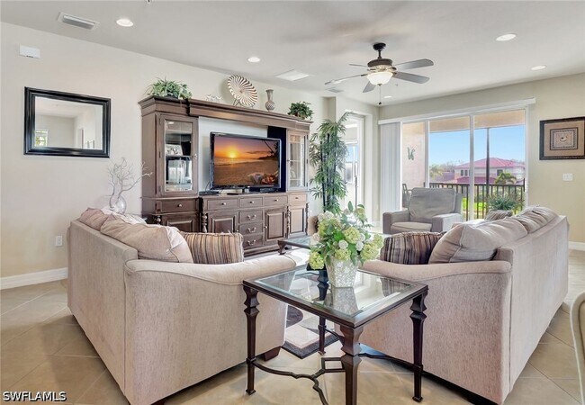 6548 Monterey Point Unit 204