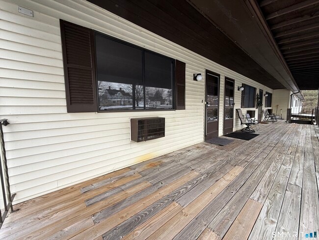 Photo - 388 S Main St