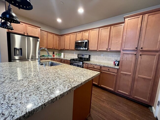 Building Photo - 17031 Morgan St