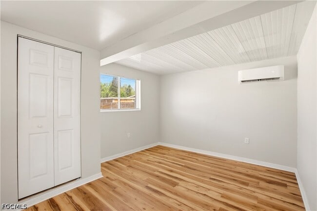 Photo - 1640 Daniels Dr