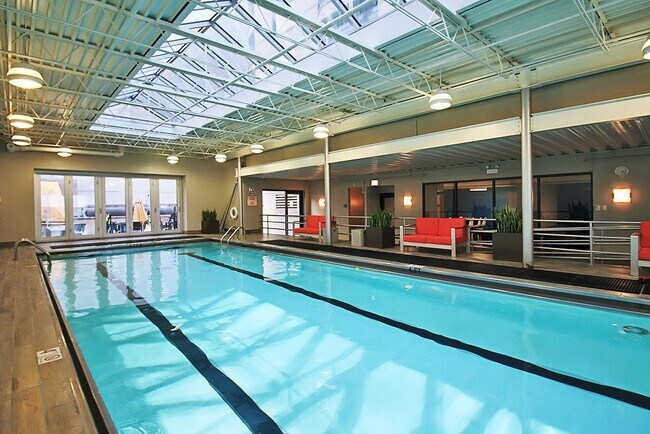 Photo - 422 E Ohio St