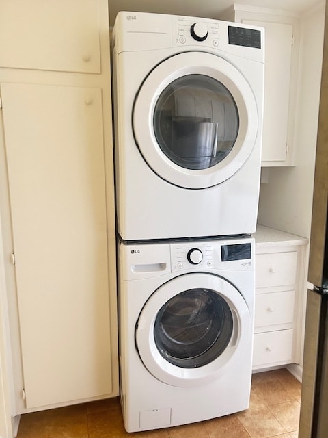 Photo - 533 E 52nd St House