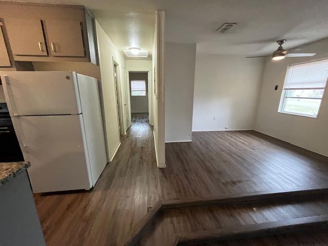 Photo - 1107 Calvary St