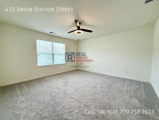 Photo - 410 Union Station St