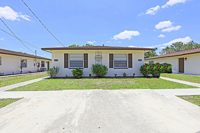 Photo - Duplex Fort Myers 14193 Unit 14193 Old Olga Rd. Fort Myers, FL 33905