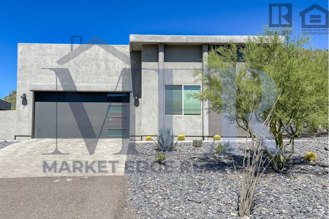 Building Photo - 3Bed/2Bath Home in Cave Creek! Move-In Rea...