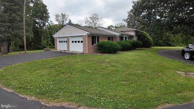 8936 Goldsborough Neck Rd