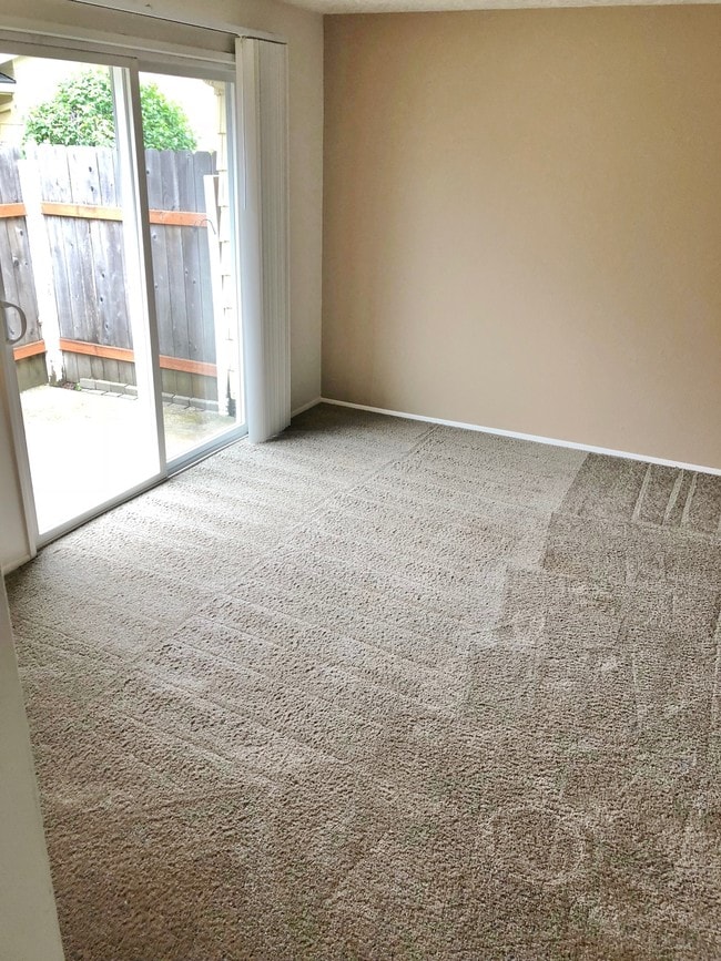 Photo - Beverly Gardens Apartments