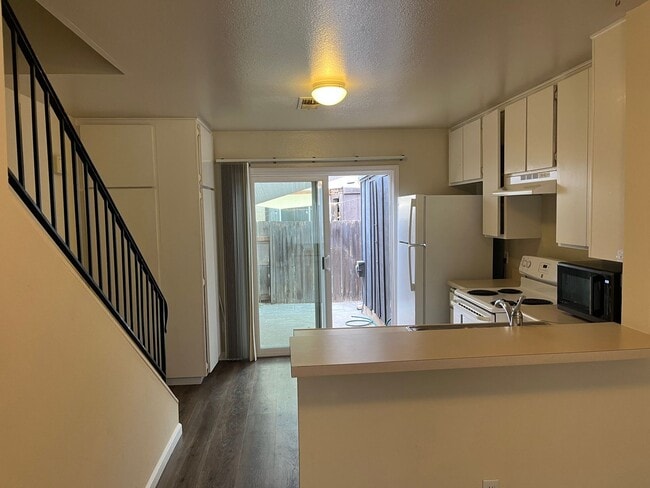 Photo - Cozy 2 Bed 1 Bath Home For Rent