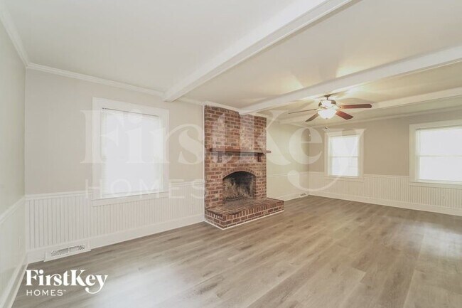 Photo - 7301 Leesburg Rd