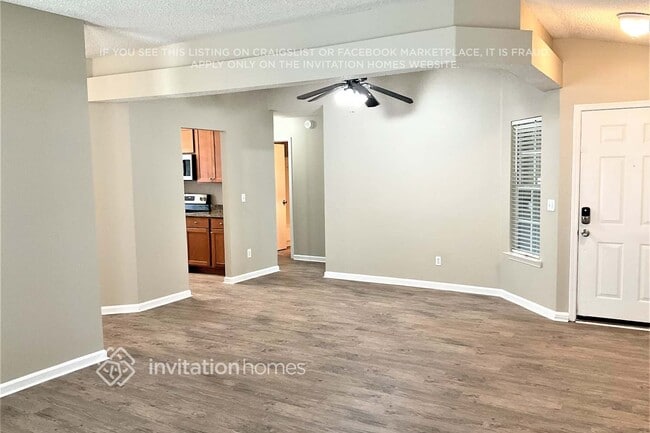 Photo - 12370 Carriann Cove Trail S