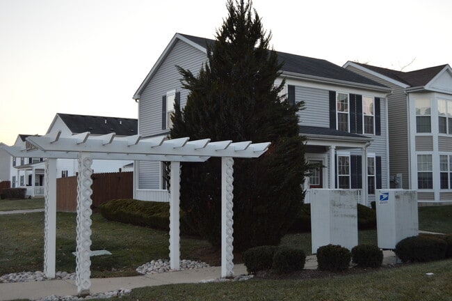 Photo - 225 W Washington St