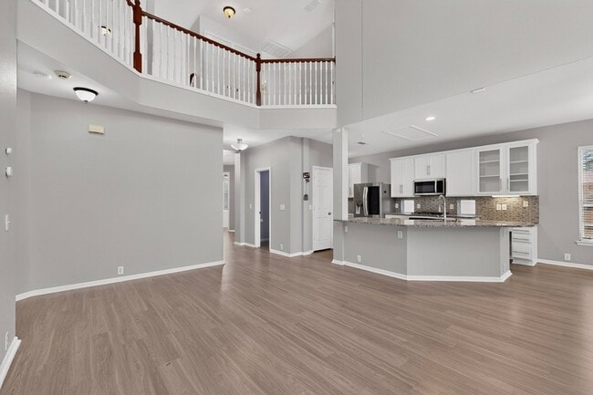 2712 Thorncreek Ln
